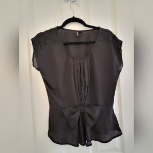 Black bow top with lace shoulders